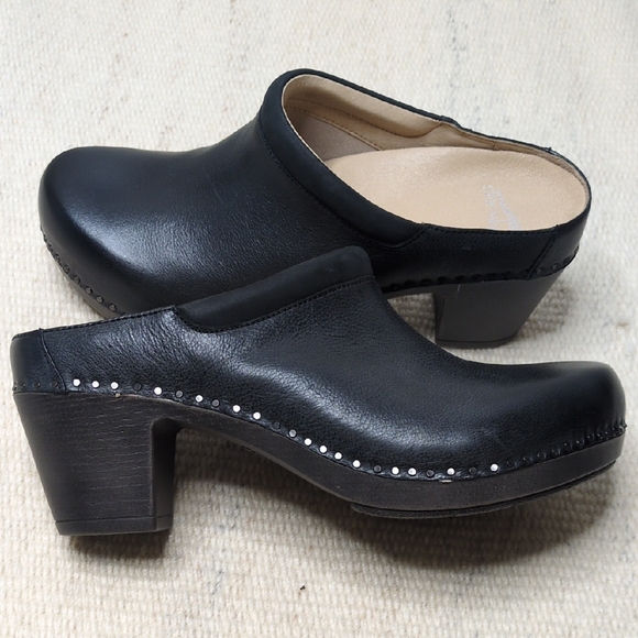 Dansko Sammy Leather Clogs - Picture 2 of 13